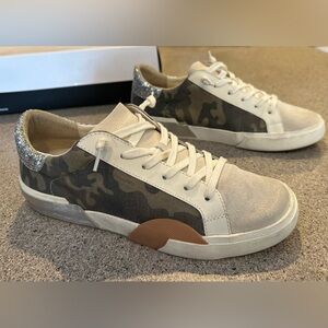 Dolce Vita Beige Camouflage Sneakers with Silver Glitter Heel